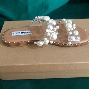 Steven Madden Pearl sandals